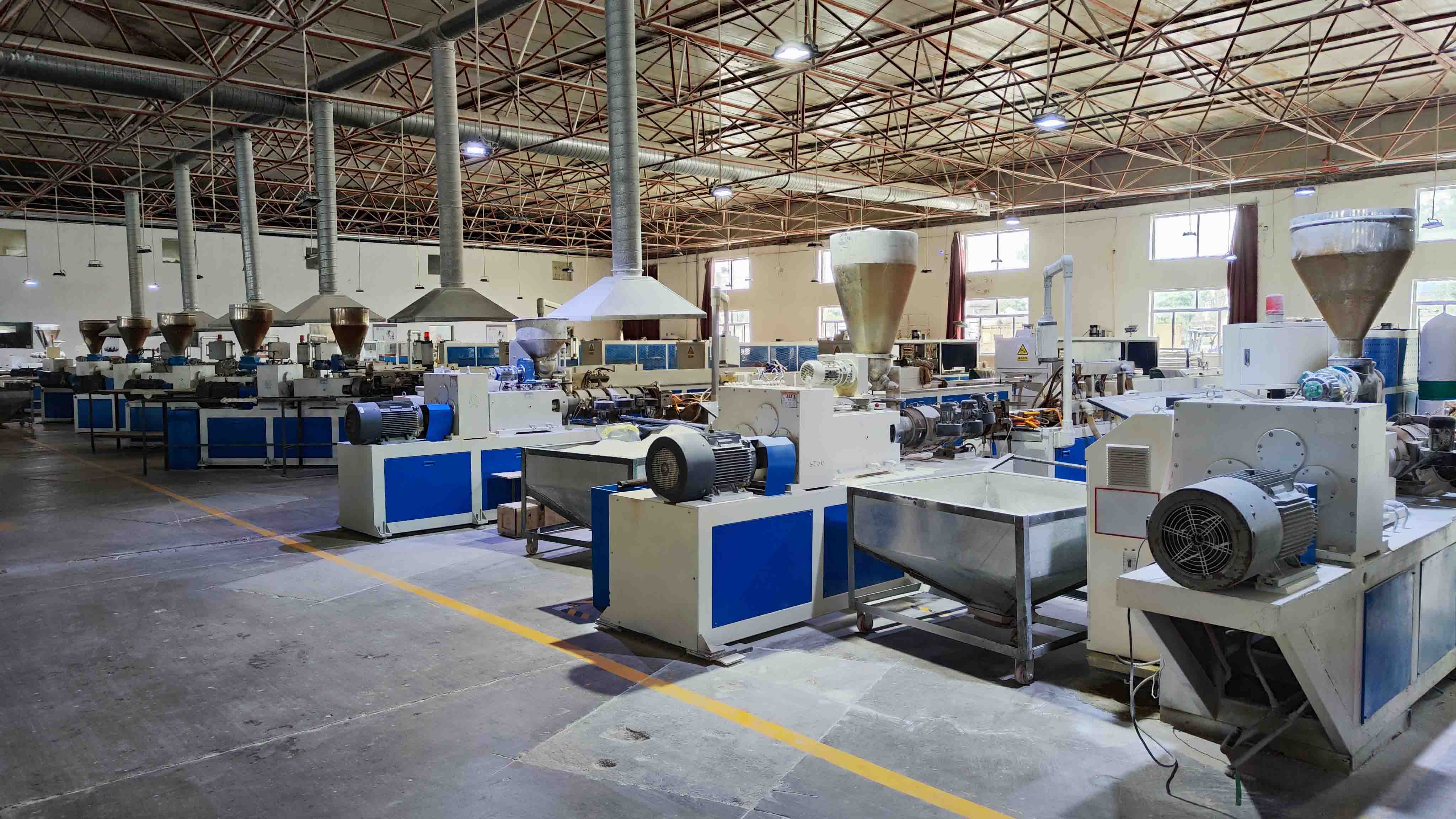  extrusion manufacturing: efficient, accurate,