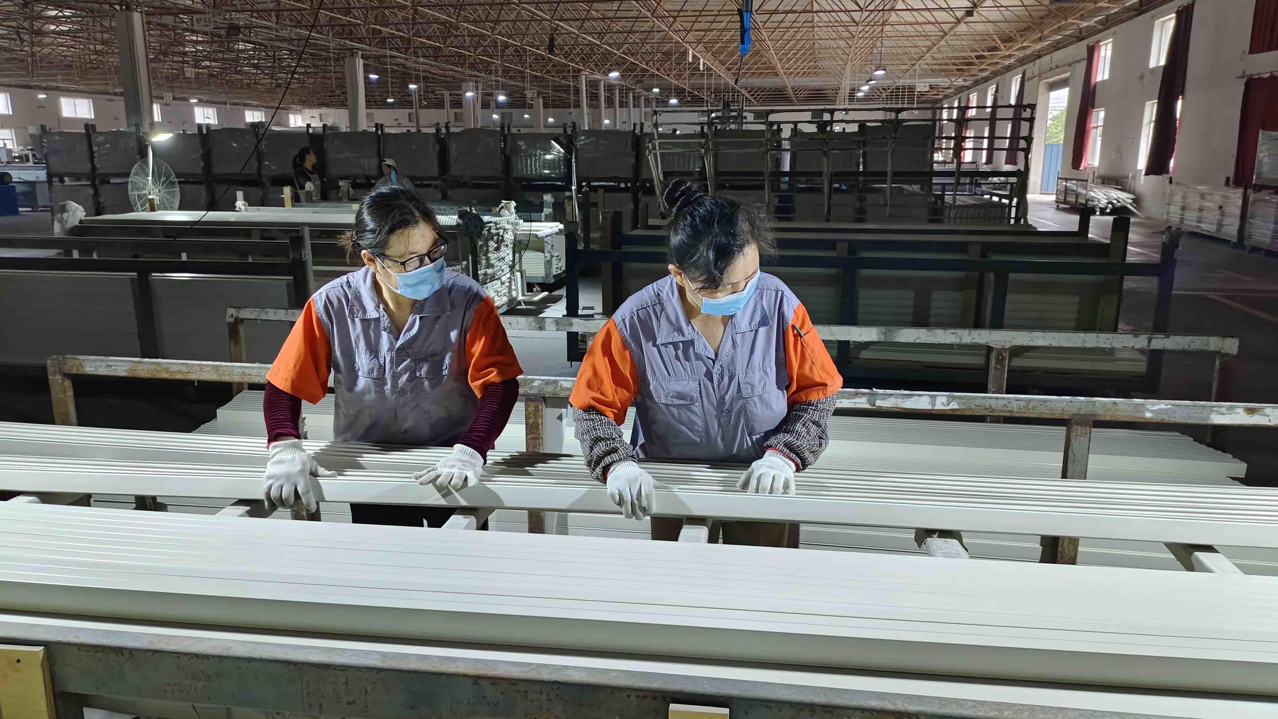 Strict QC inspection process to ensure excellent quality of PVC shutter components