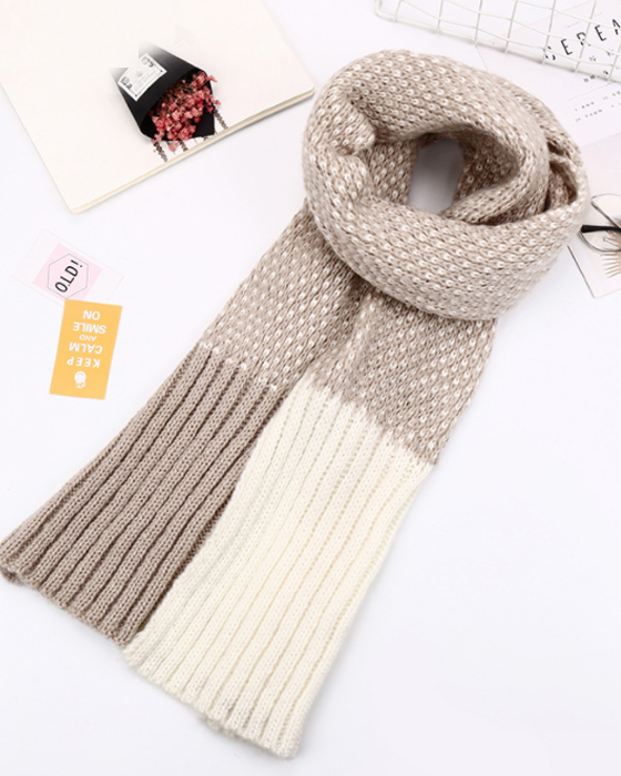 Spliced scarf