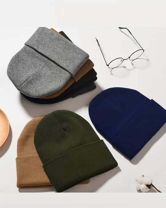 The new pullover hat