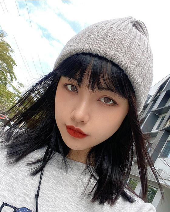 Knitted hat in candy color