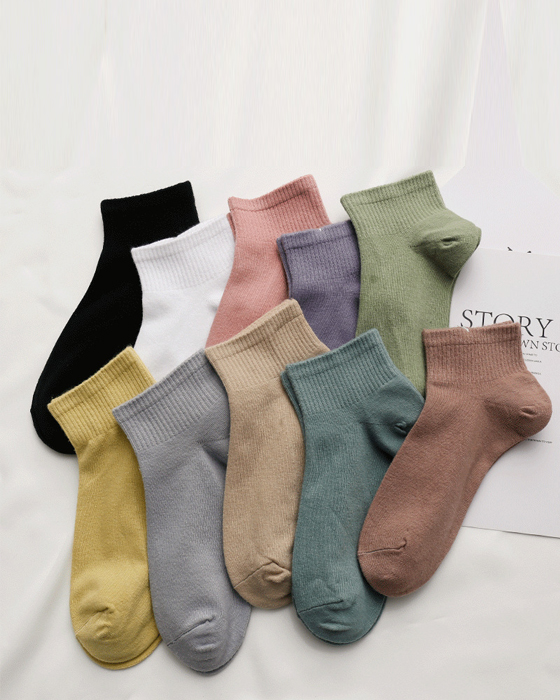 comfy socks for her