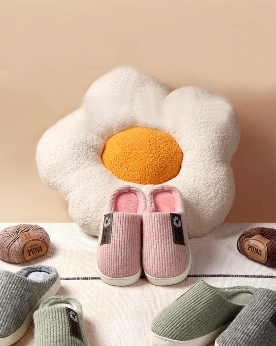 Couple's non-slip slippers