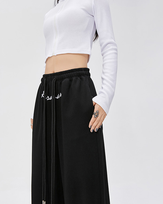sweatpants