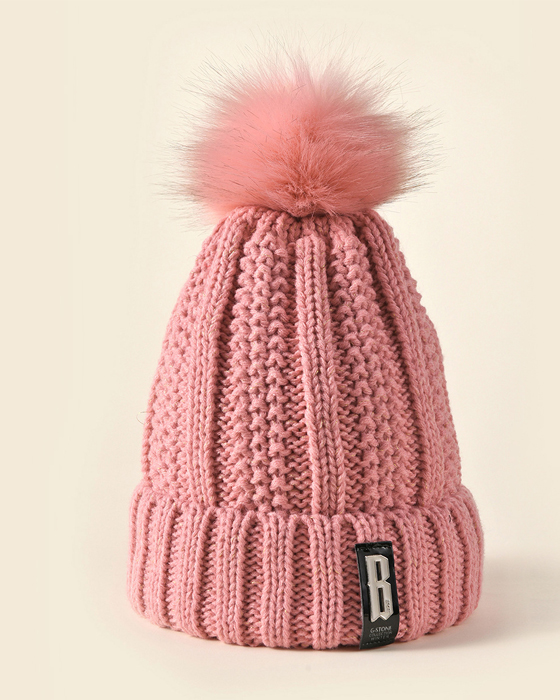 grey knit beanie