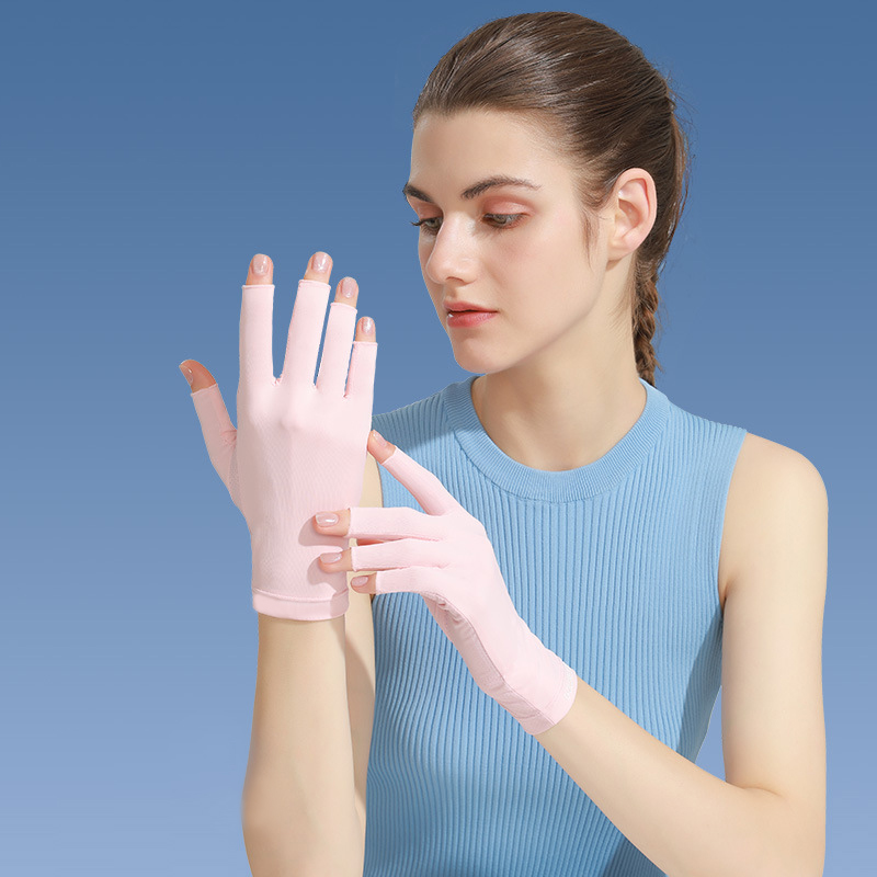 Ice silk gloves