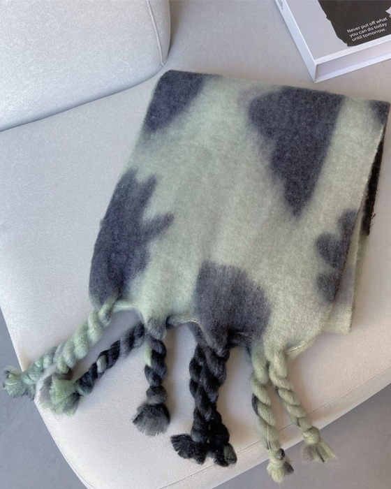 Striped scarf