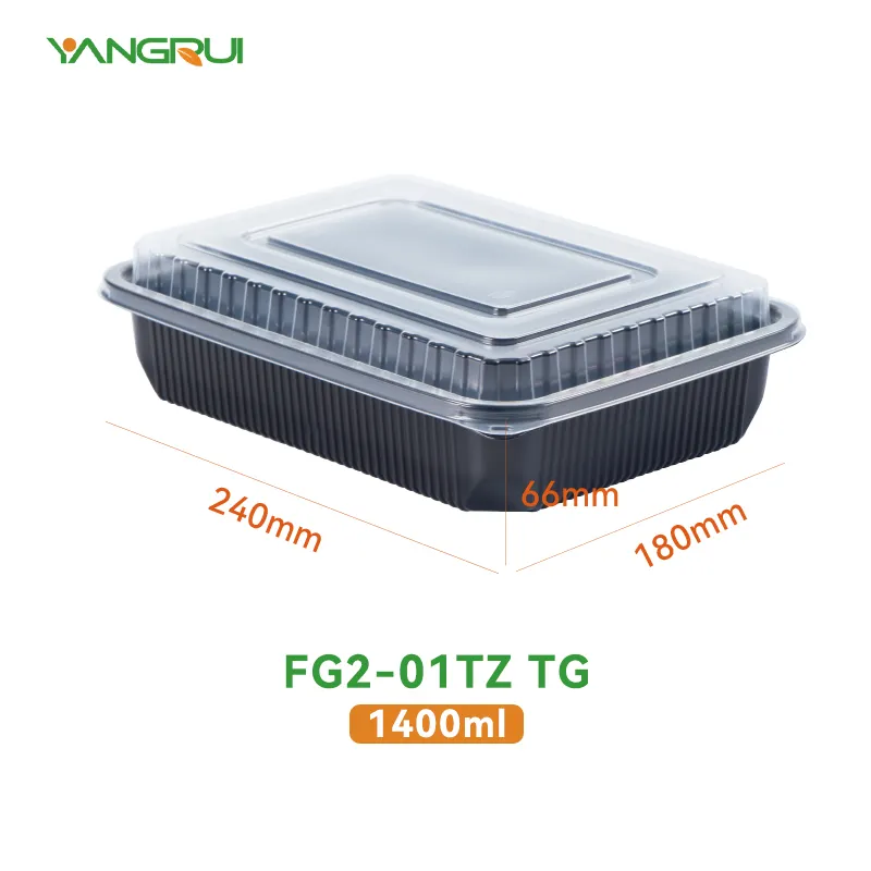 clear plastic dessert plates