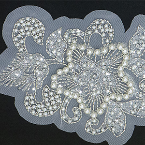 rhinestone applique supplier