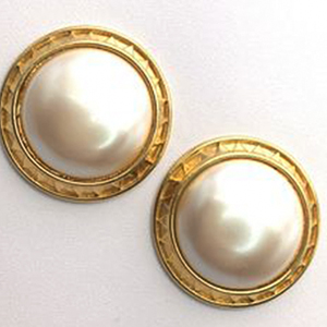 customized metal button supplier