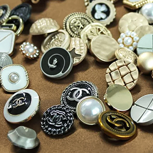 colorful custom engraved metal buttons