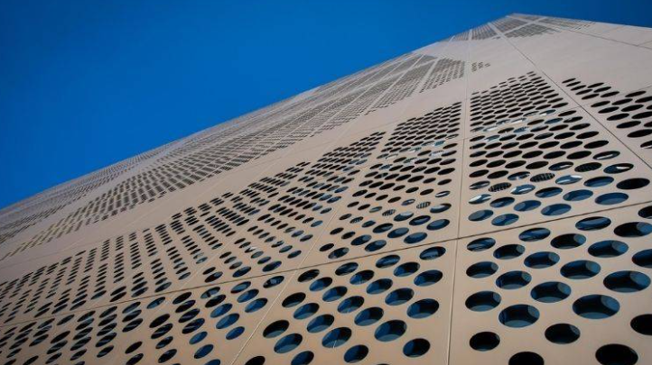 building facades and ceilings system