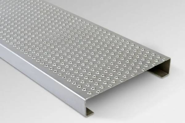 traction tread grating