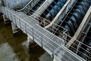 Wastewater-Treatment-Walkway