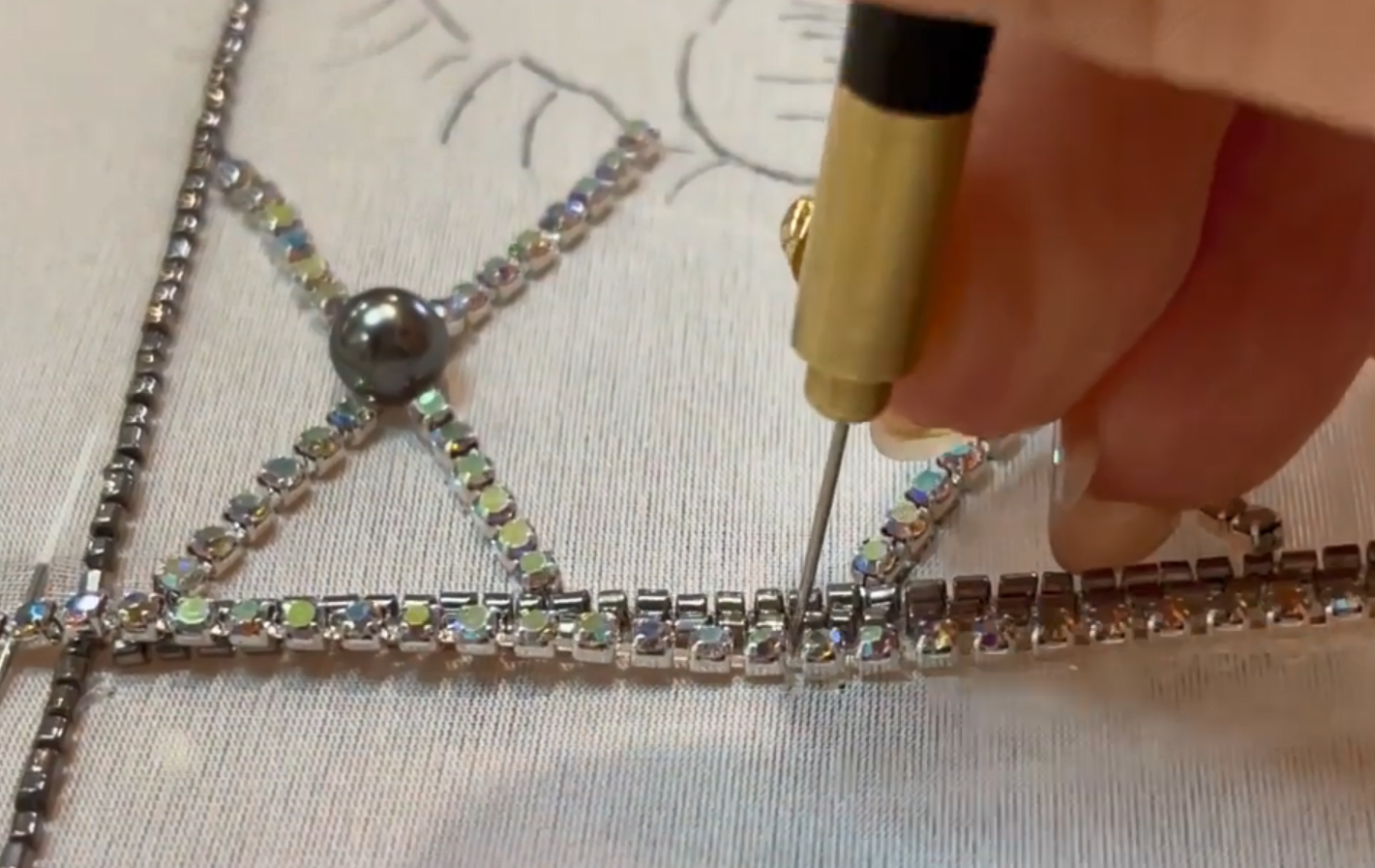 The craft of rhinestones