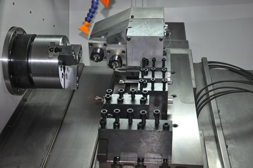 Lima Penyebab Utama Tabrakan selama Dongguan Turning dan Milling Compound Processing