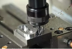 Machine Clamping Indexable Blades in Precision Parts Processing
