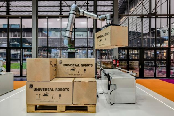 Youao Robot: Only by implementing applications and truly solving industry problems can we usher in a new outbreak
