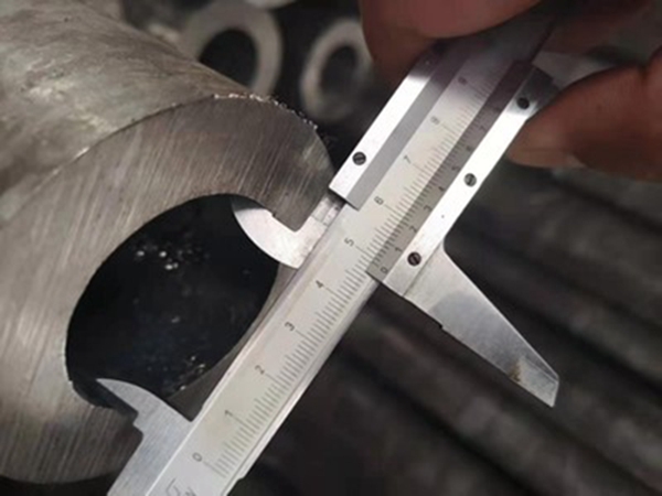 ¿Cómo se pueden fresar piezas de aluminio sin marcas de herramientas?