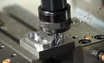 What are the errors and improvement measures caused by thermal deformation in the precision parts processing process system?