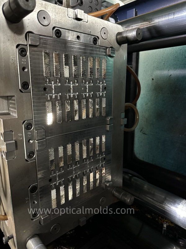 RR reflector insert