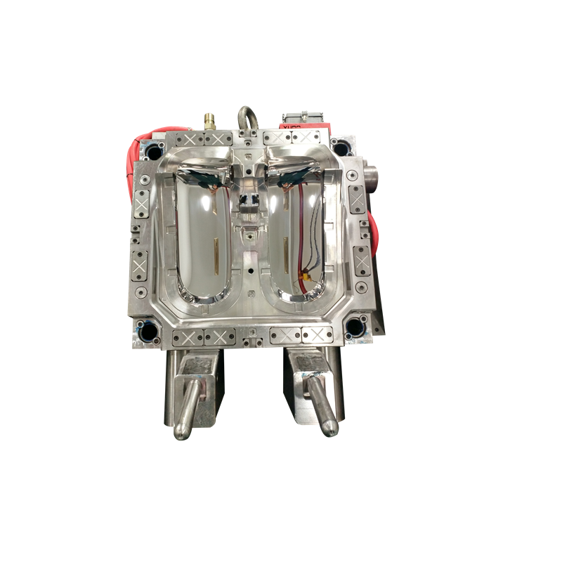 four wheel headlamp manufacturer