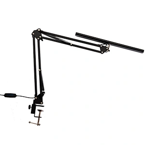 Desk lamp with clamp