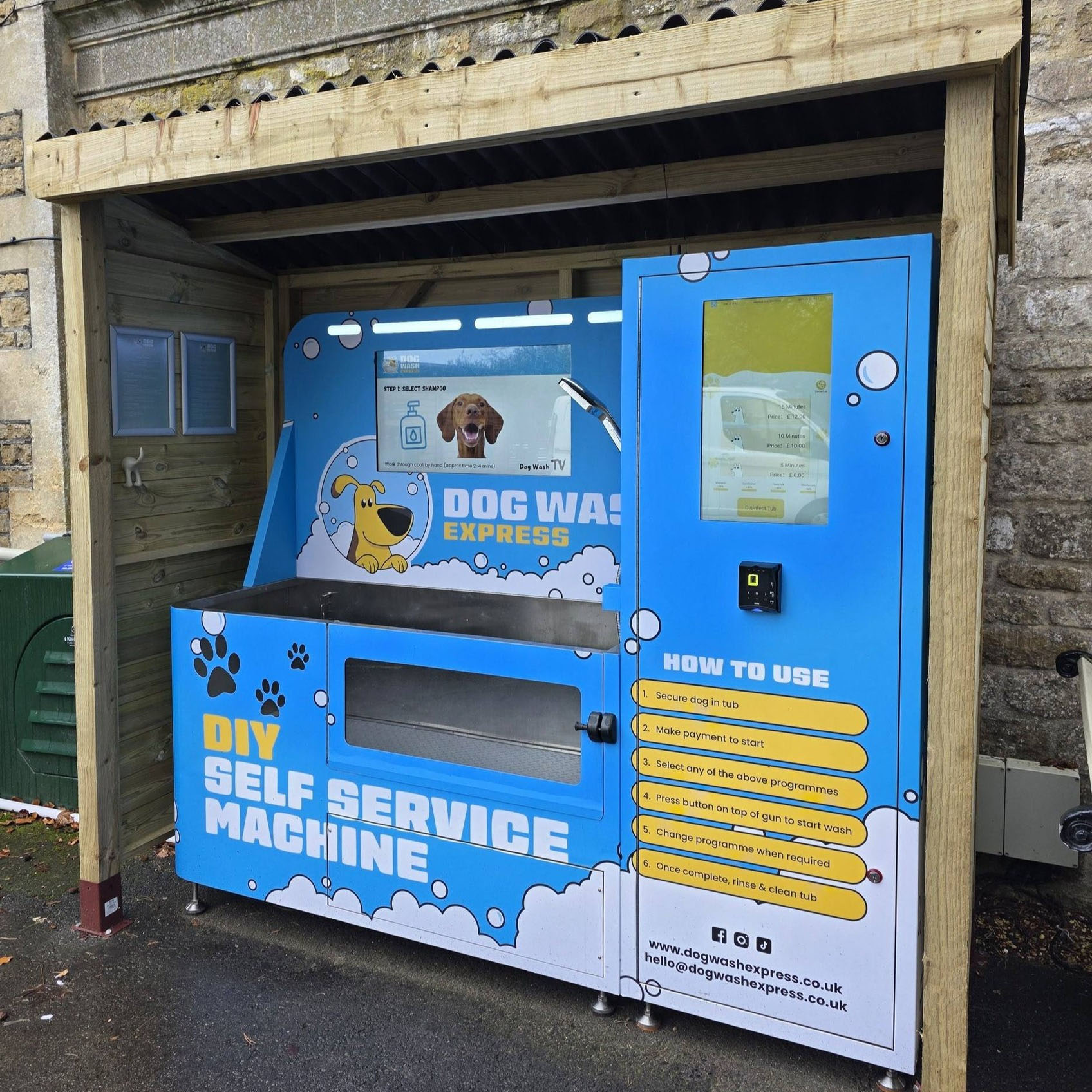 Where Do Dog Wash Machines Actually Work Best? Dog washing machine placed in communities