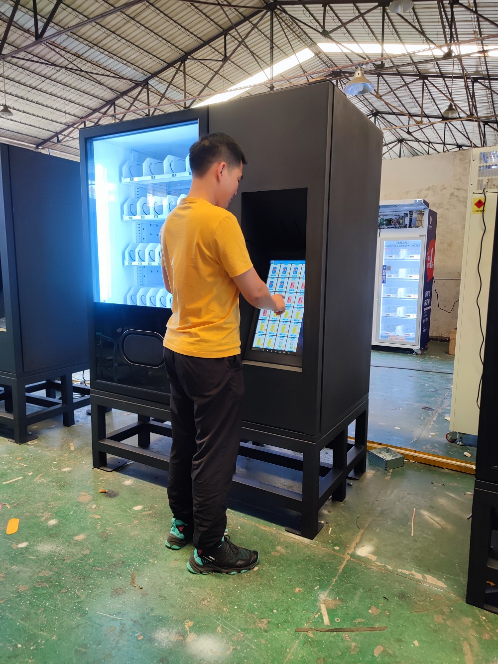nhà cung cấp máy bán đồ ăn nhẹ