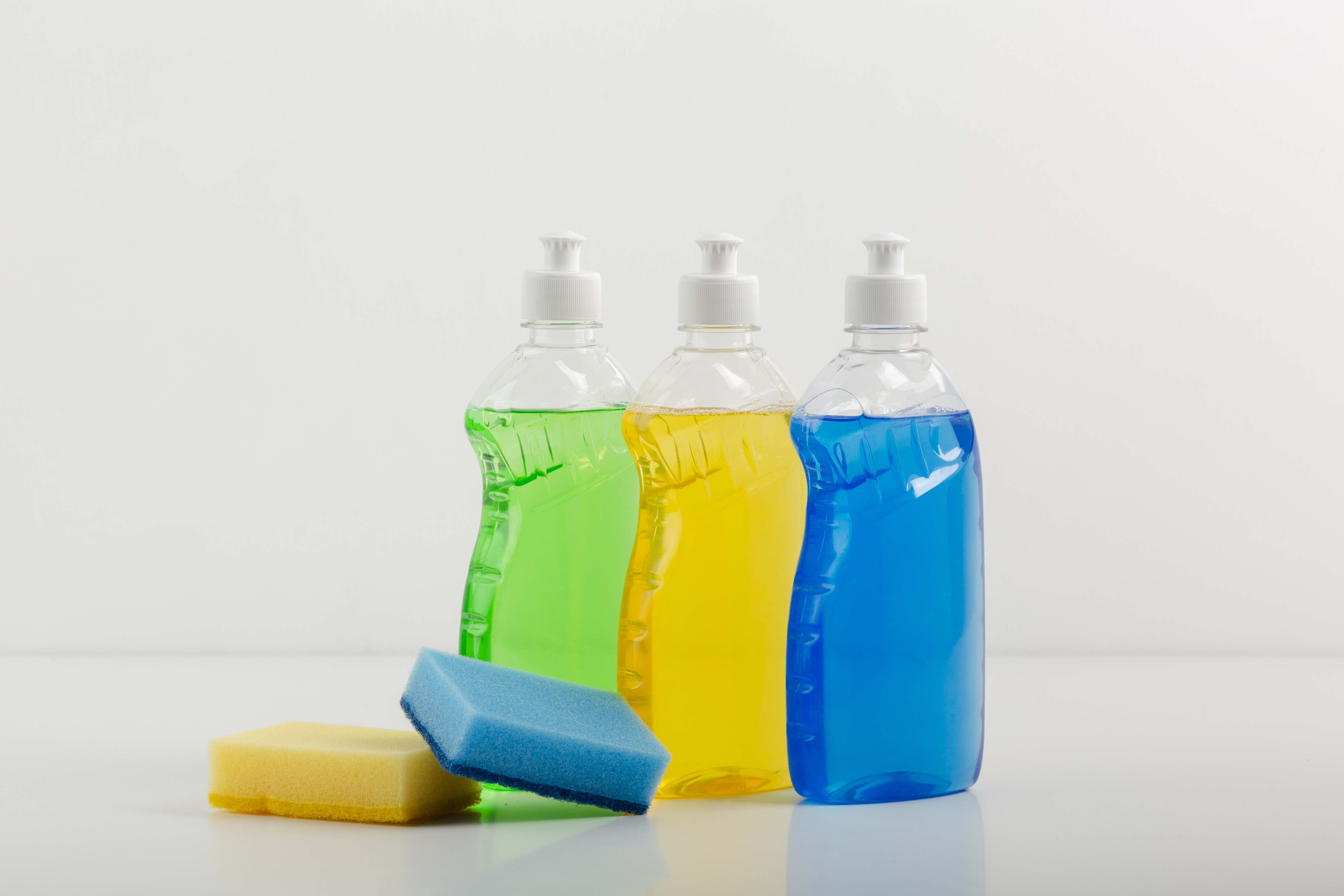 weimi smart vending machine for selling car washing products in Martinique