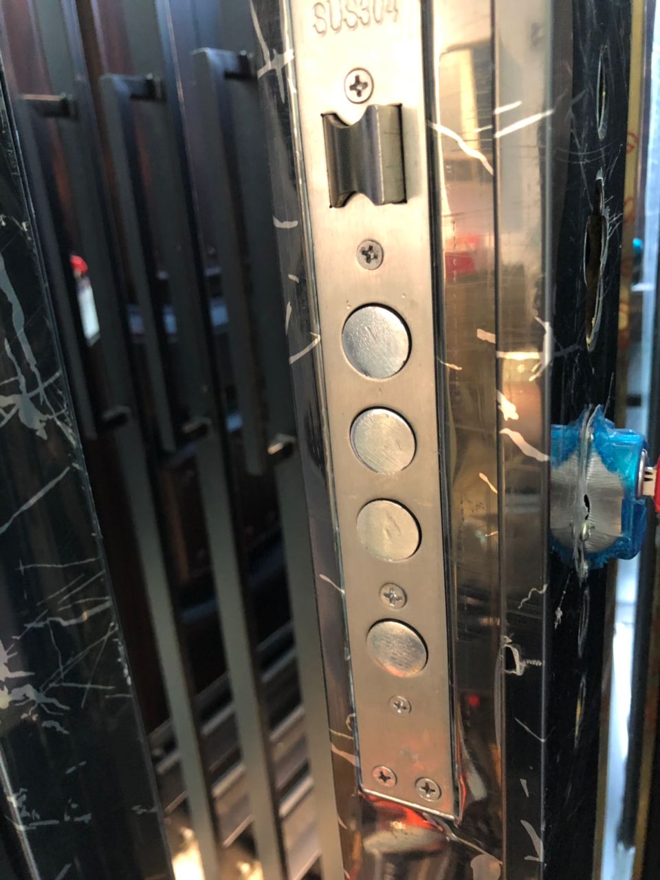 Lock System of Modern Stainless Steel Entry Doors
