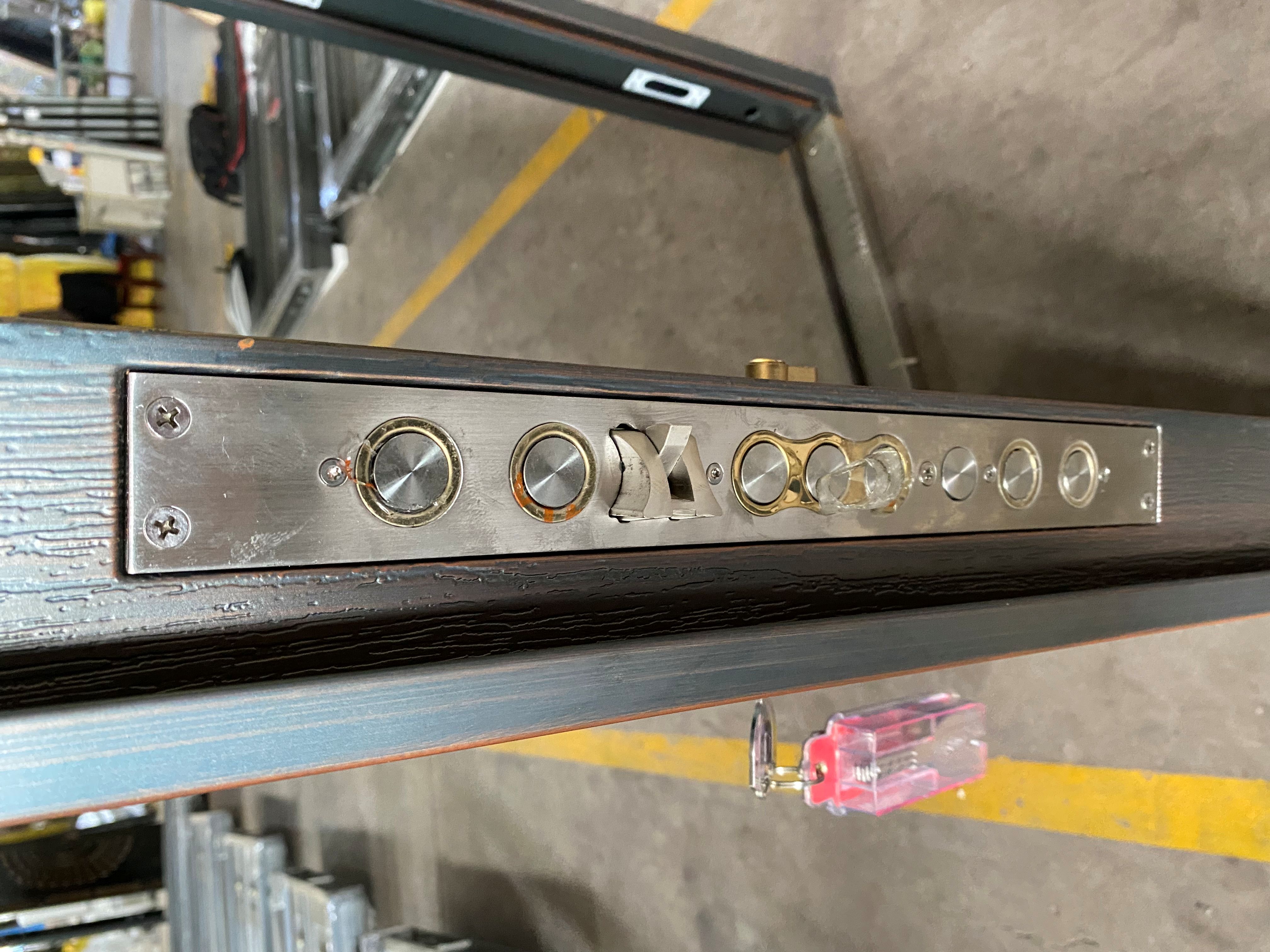 Lock System of Commercial Metal Entrance Doors