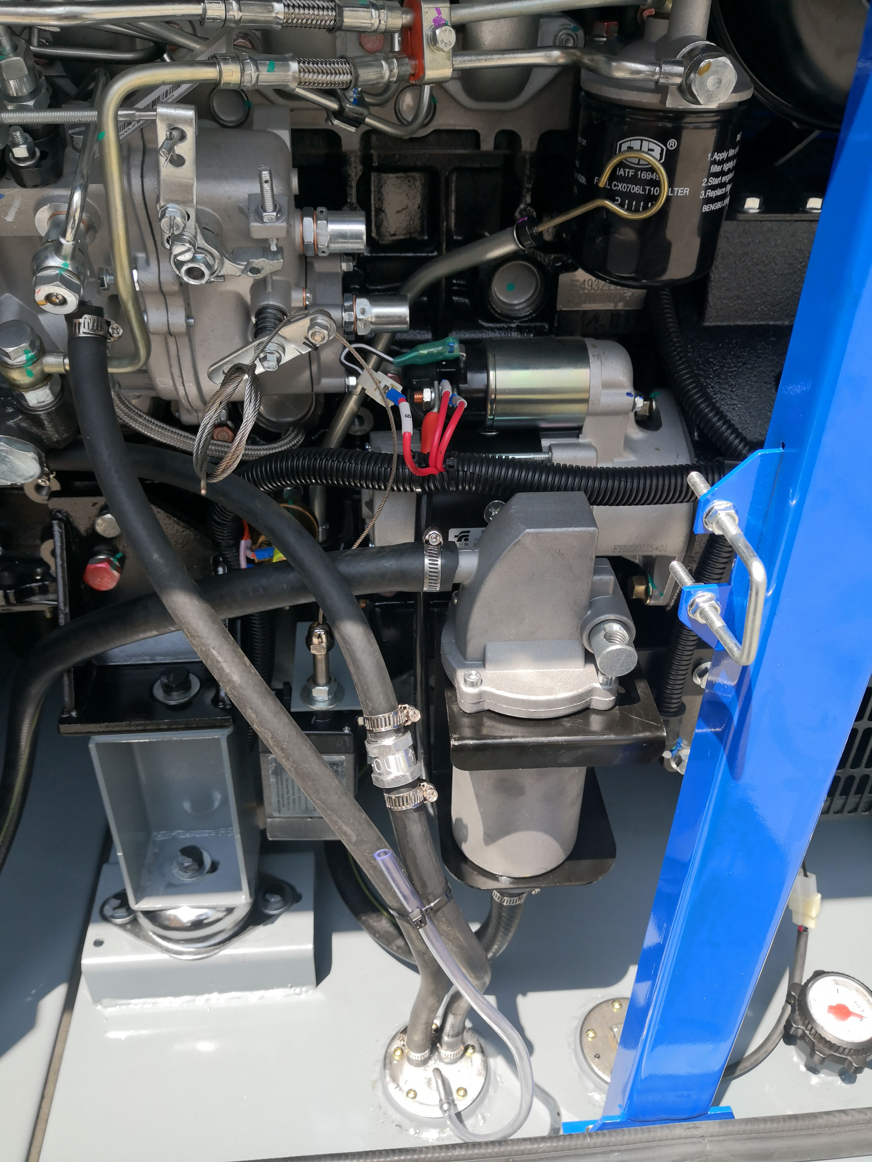 Isuzu diesel generator