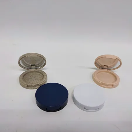 round blush case