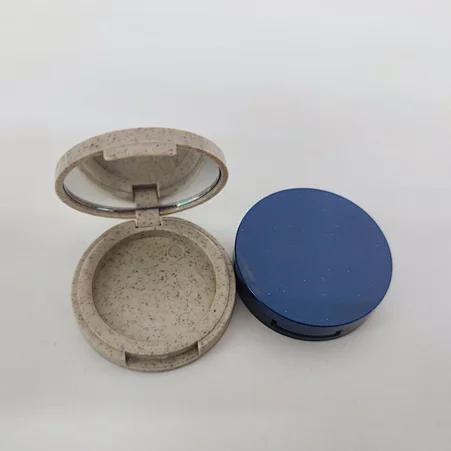 round blush case