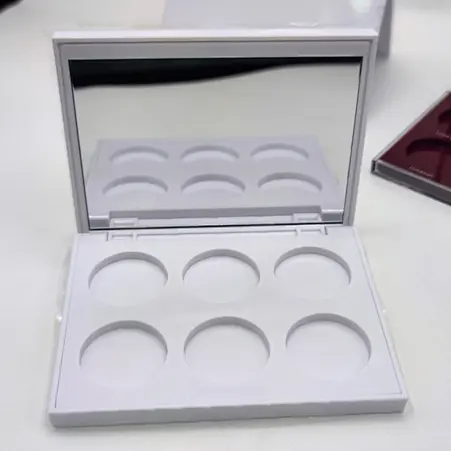 transparent eyeshadow case