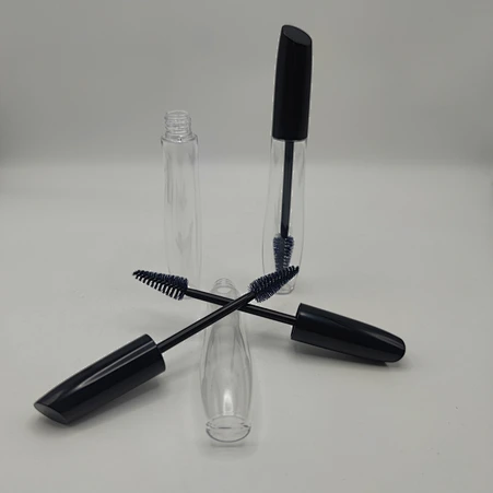 Eye black container