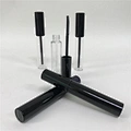 eye liner tube