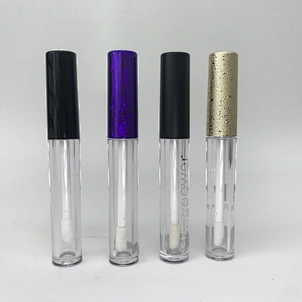 Plastic lip gloss tubes