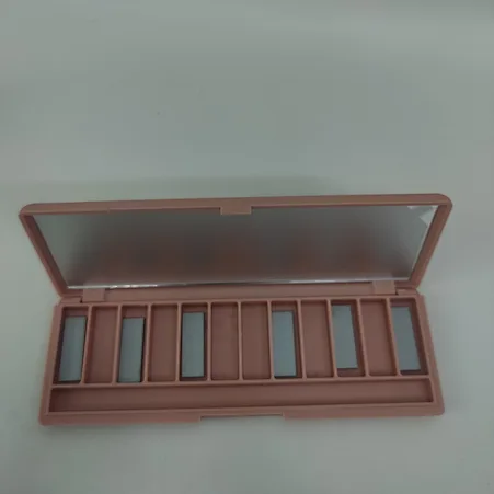 matte eyeshadow box