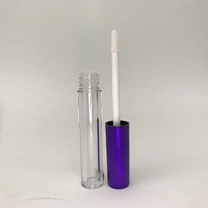 Plastic lip gloss tubes
