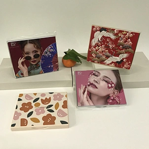 Luxury compact powder case