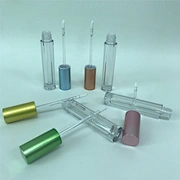 Plastic lip gloss tubes