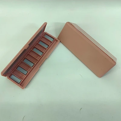 matte eyeshadow box