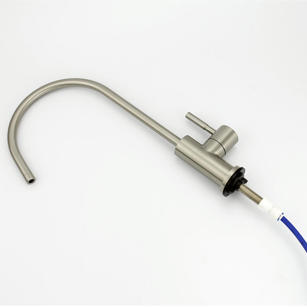 4 way kitchen mixer tap have four tubes for hot /cold / pure/ minalized water