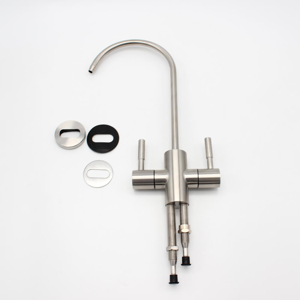 4 Way Kitchen Faucet means hot water,cold water, pure water and mineralized water