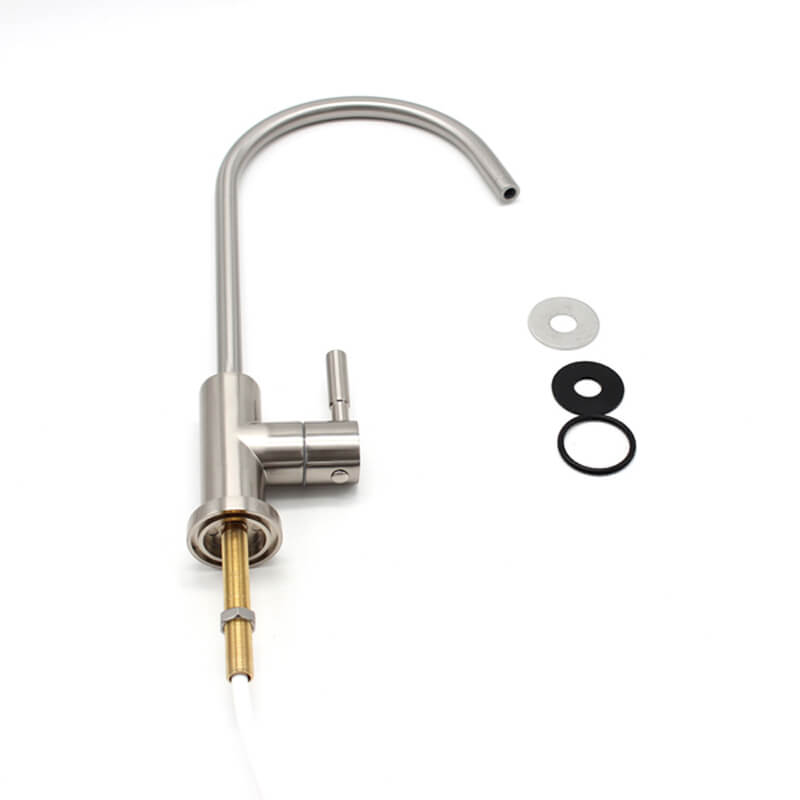 4 way kitchen mixer tap have four tubes for hot /cold / pure/ minalized water