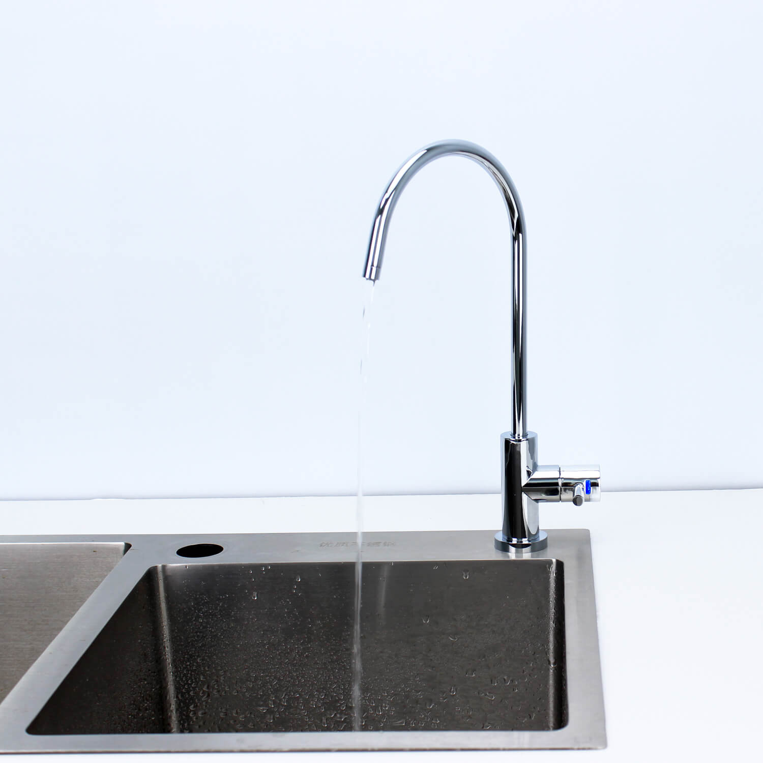 Led filter tap