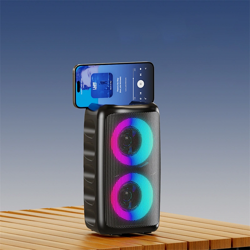 OEM High Power RGB LED Lighting Bluetooth Wireless Speaker Best Selling USB Home Karaoke Speaker Aux Communication for Parties