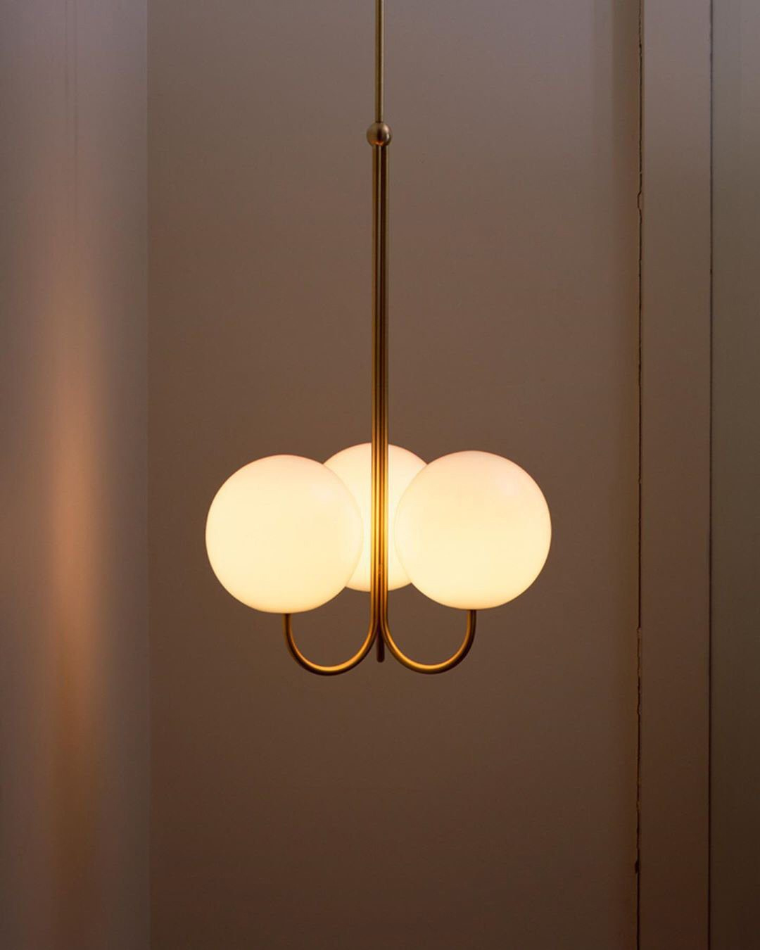 glass ball pendant light